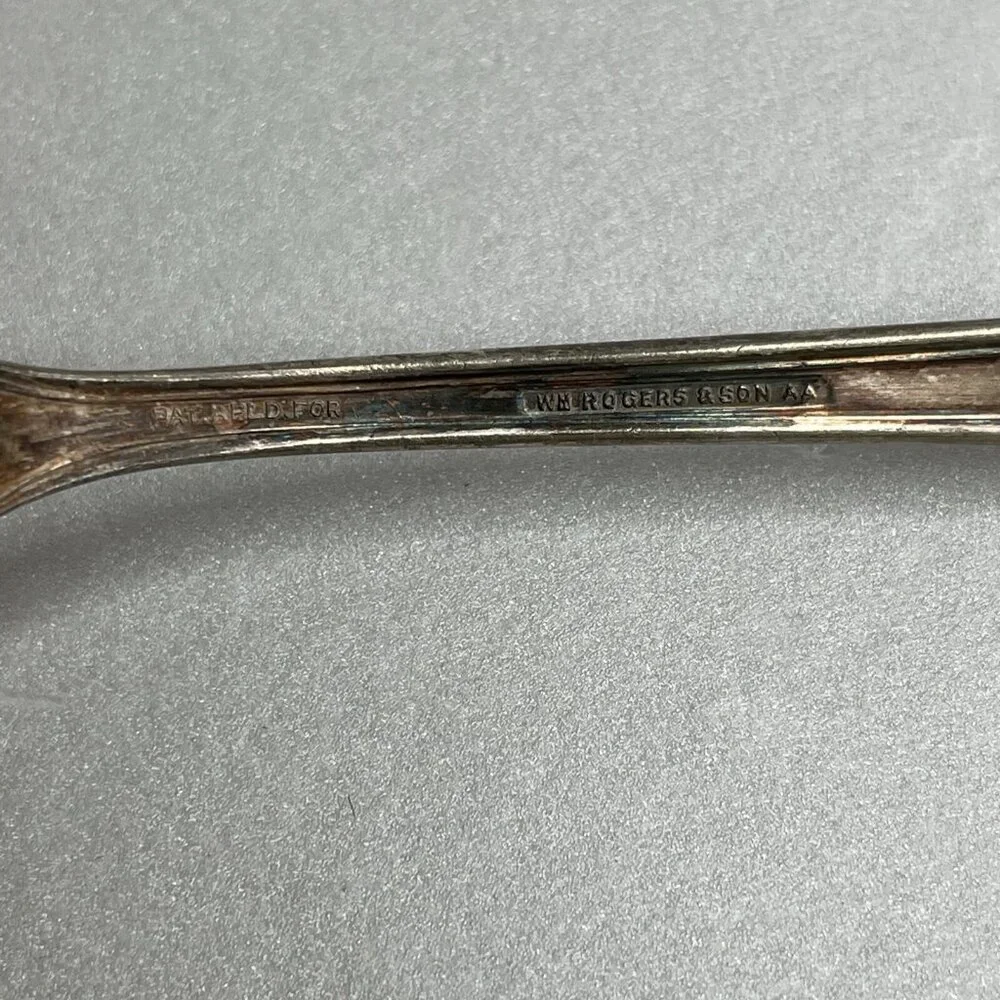 Wm Rogers & Sons AA 8”Serving Spoon MAYFAIR Pattern‎ Silver Plate Antique